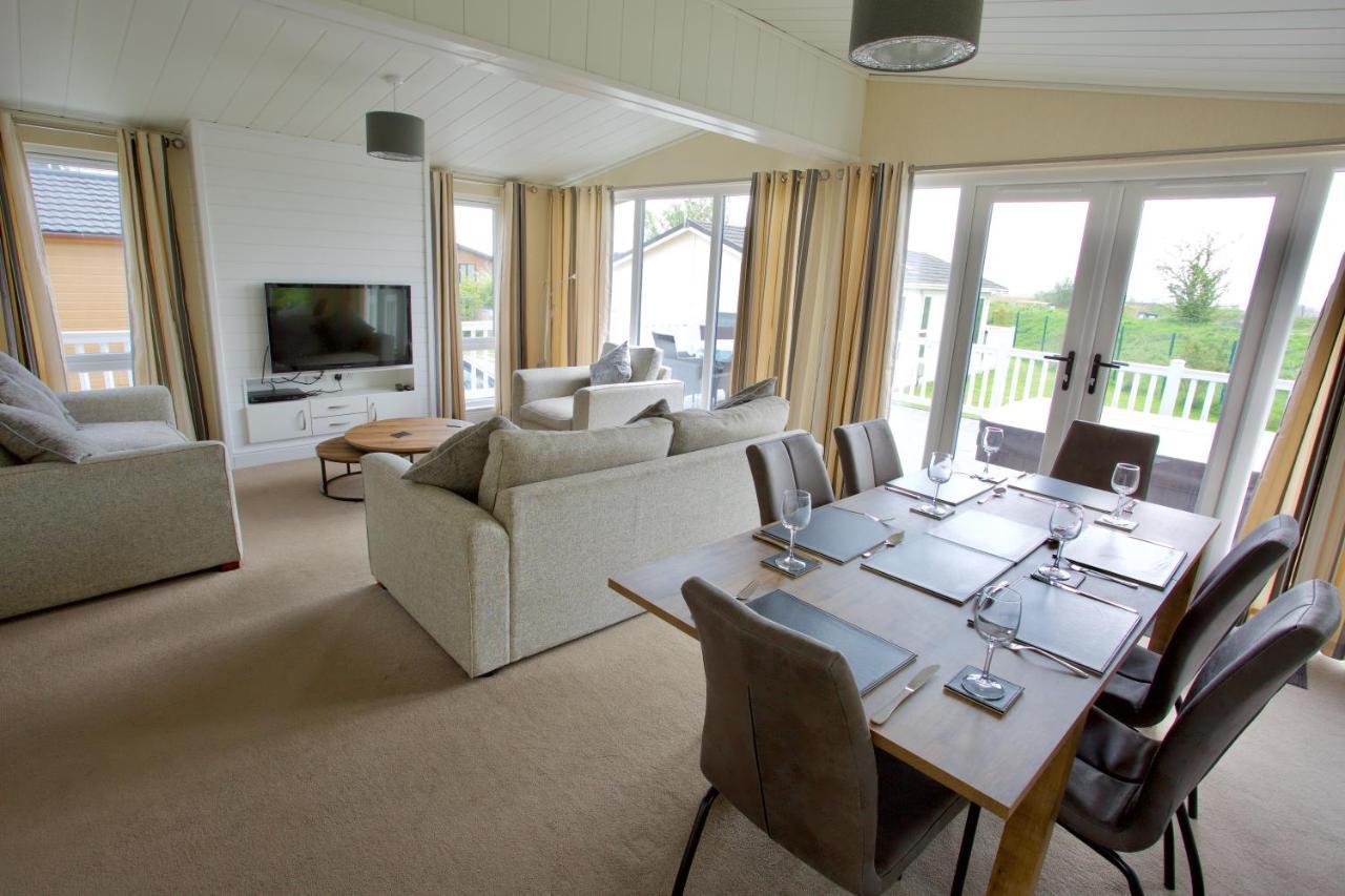 Lovely 3-Bed Cottage In 伊利 外观 照片