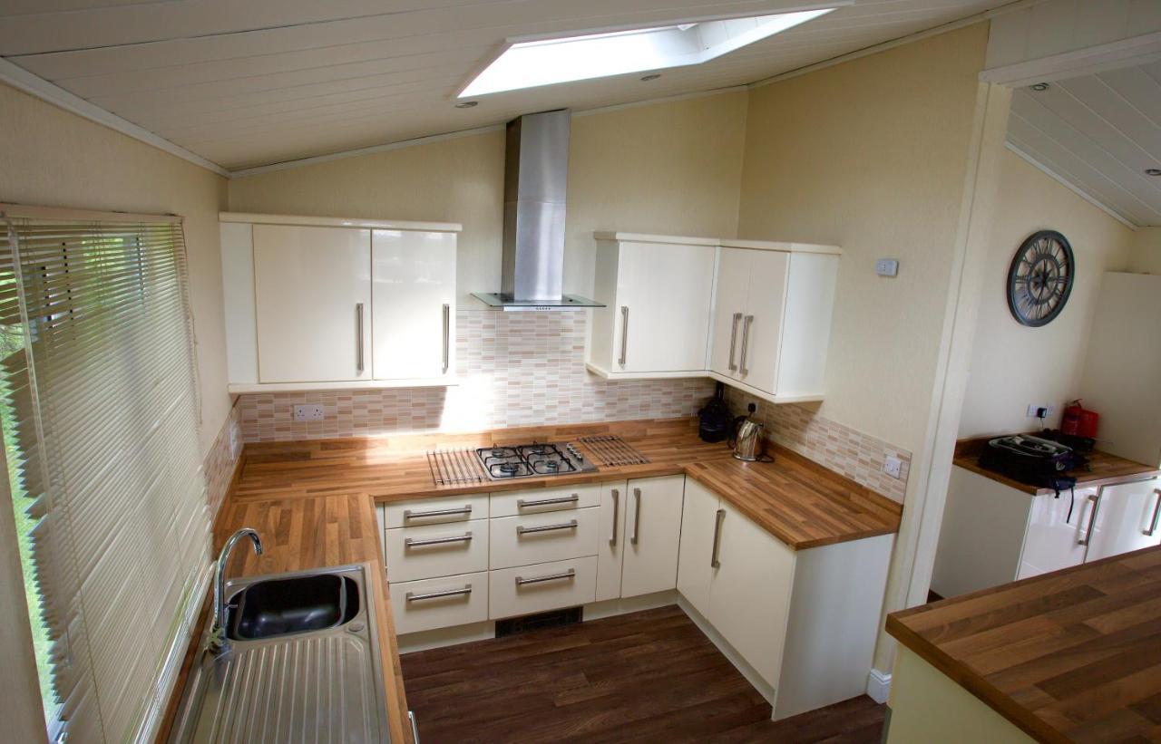 Lovely 3-Bed Cottage In 伊利 外观 照片